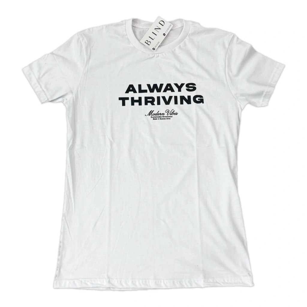 Remera Regular ALWAYS THRIVING