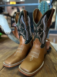 BOTA MASCULINA HELAZZA CARAMELO REF 4065