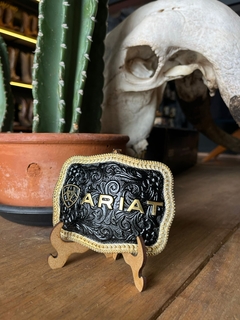 FIVELA ARIAT PRETA AR990