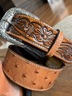 CINTO AVESTRUZ CARAMELO REF 8641