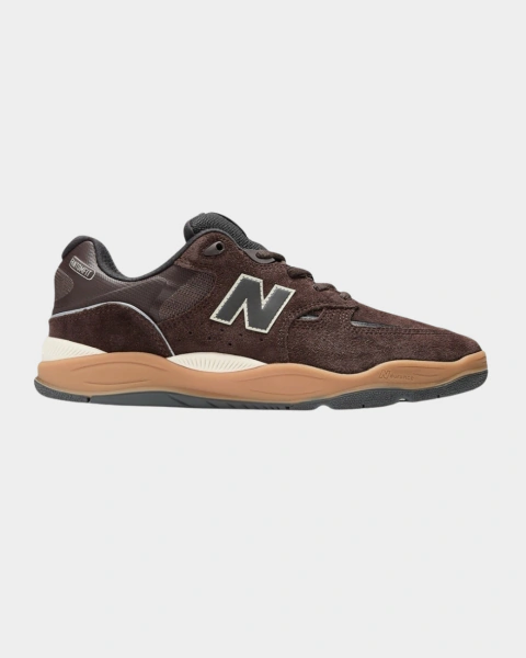 Tênis New Balance NB Numeric Tiago Lemos 1010 Marrom