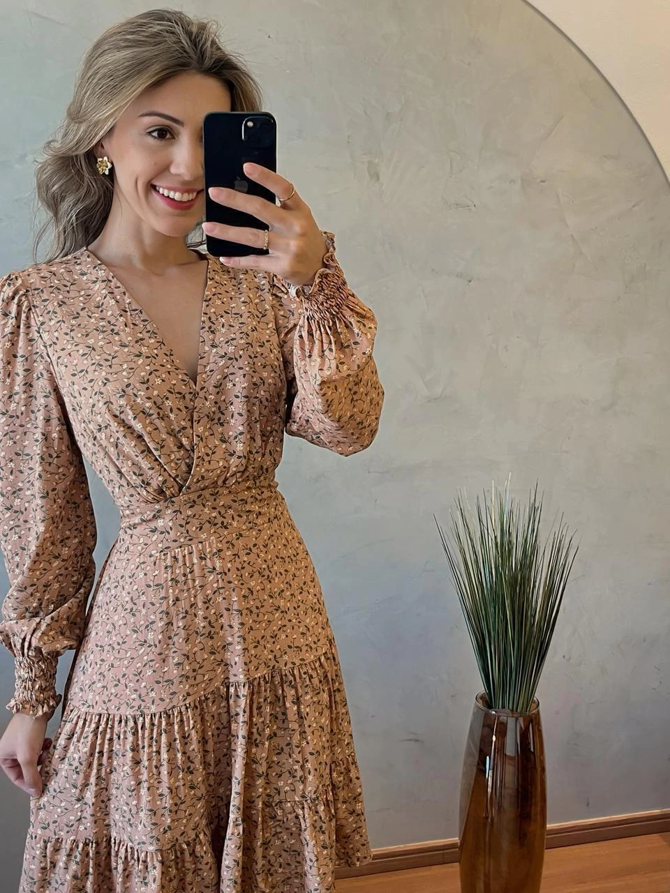 VESTIDO CURTO MANGA LONGA LORENA - FLORAL LIBERT BEGE