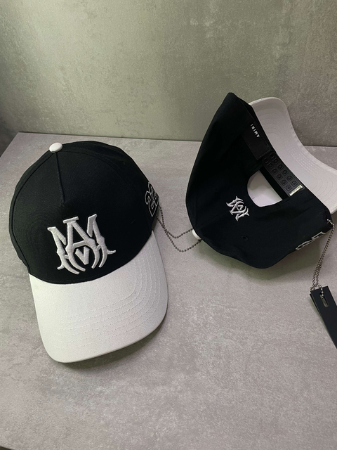 Boné Amiri Preto e Branco Premium