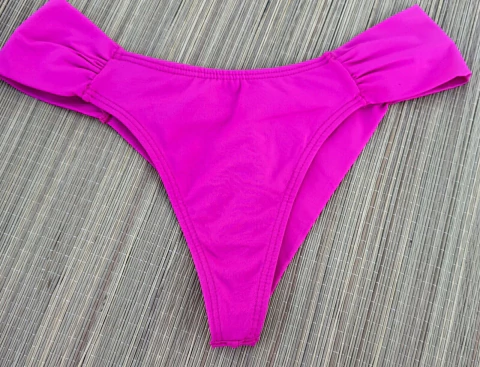 Calcinhas de Biquini na cor Rosa Pink