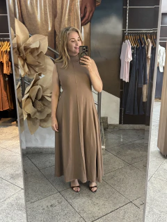 Vestido Musa Canelado Gola Alta
