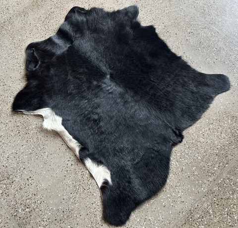 Pele de Bezerro 97 cm x 86 cm