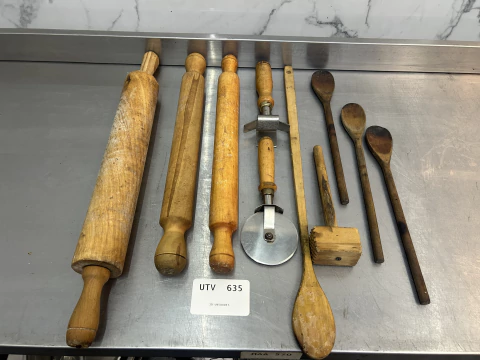 UTENSILIOS DE COCINA VARIOS DE MADERA (635-10U)