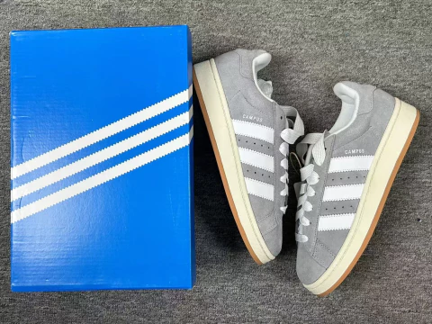 Adidas Campus Cinza Claro