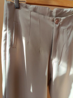 Pantalón cintura avispa