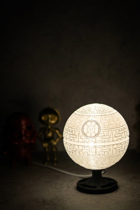 Lámpara Estrella de la Muerte