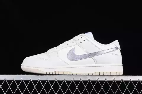 Nike Dunk Low Essential Sail Oxygen Purple - comprar online