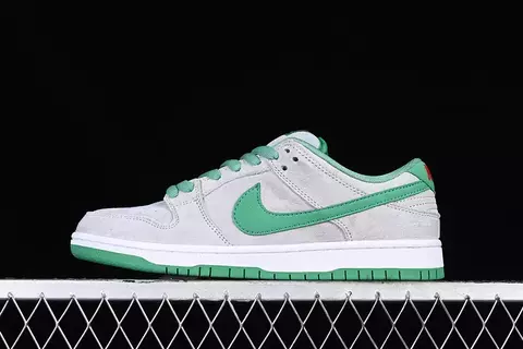 Nike SB Dunk Low Medusa - comprar online