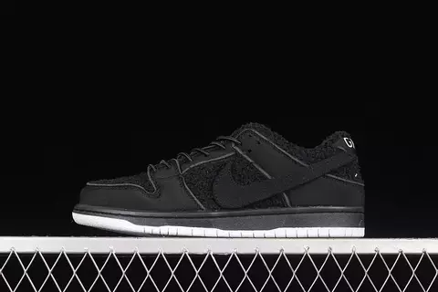 SB Dunk Low Gnarhunters - comprar online