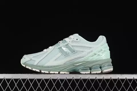 New Balance 1906R Jade Green - comprar online