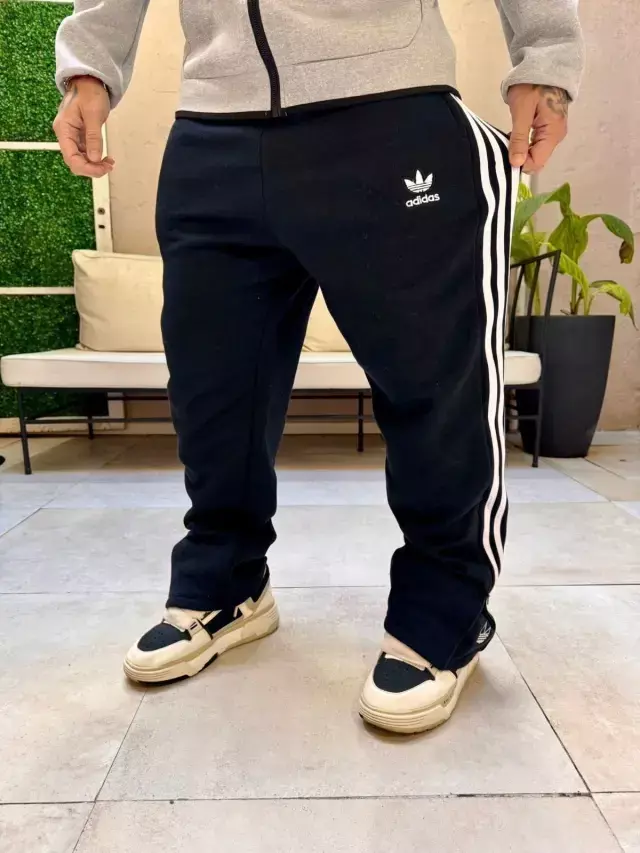 Pantalon Adidas con Cierre