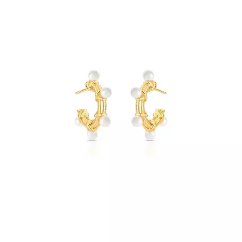 MEIA ARGOLA TEXTURIZADA COM CINCO PÉROLAS