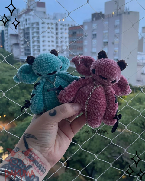 Roxy - Diablito Punk de Terciopelo (A pedido)