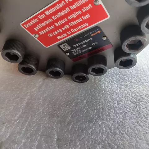 Genuine New MTU4000 LORANGE WOODWARD Fuel Injection Pump X52607300017 MTU Injector Pump X52607300017