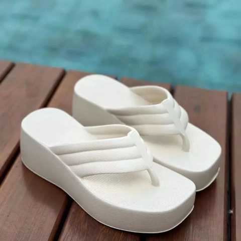 Tamanco Chinelo Nuvem Feminino Plataforma Branco - comprar online