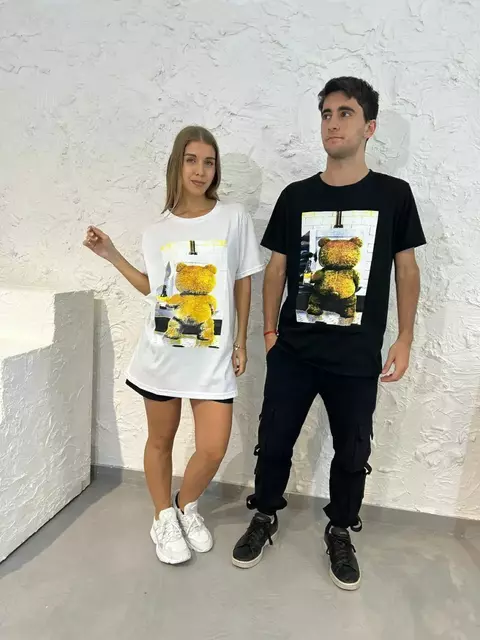 Remera Oversize Bear Unisex - comprar online