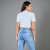 Camiseta Lee® Baby Look Branca Feminina - comprar online