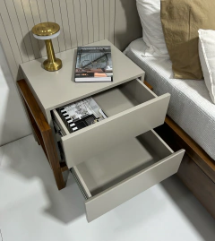 Mesa de luz Génova - Vison y Laurel - Maro Home Muebles