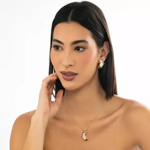 Conjunto Orgânico Banhado a Ouro 18K – Cores Preto e Bege