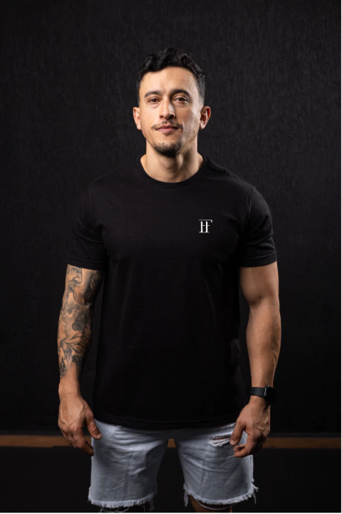 Camiseta Masculina Sólido – Conforto, Qualidade e Estilo em Uma Peça Única - loja online