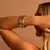 Bracelete Dourado Basic Bold - comprar online