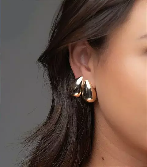 Brinco Gota Elegance P Banhada a Ouro 18k