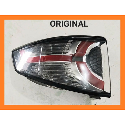 Lanterna Traseira Esquerda Land Rover Discovery Sport