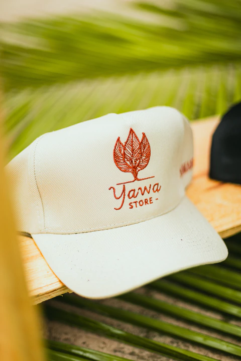 Boné Yawa store