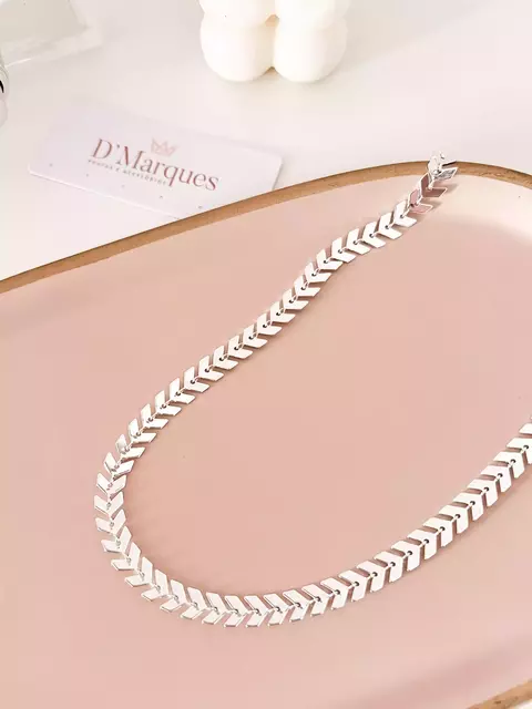 Chocker Escama Banhada a Prata