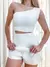 Conjunto Feminino em Alfaiataria Short Saia e Cropped Alça Única com Flor Vivi na internet