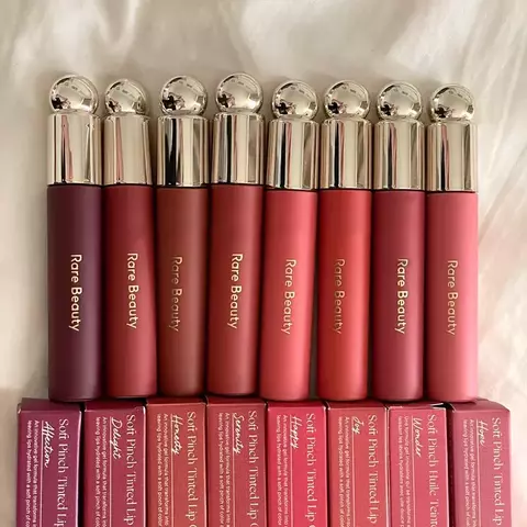 Rara beauty pó líquido blush base suave duradoura destaque iluminando batom
