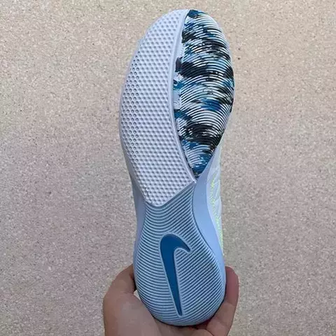 Banner da categoria chuteiras futsal