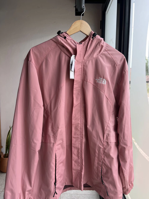 Campera Rompeviento The North Face con red interior talle “3XL” - comprar online