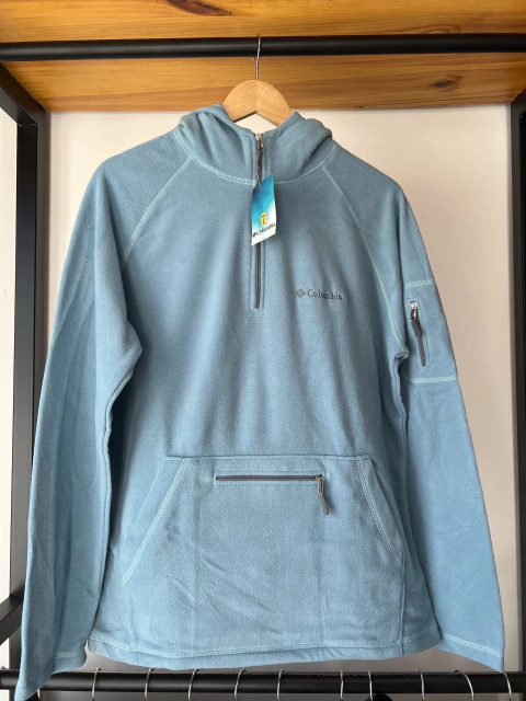 Buzo micropolar con capucha Columbia varón talle”L” celeste