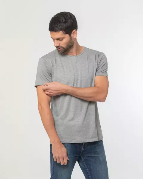 T-SHIRT GOLA CARECA VISCOSE MASCULINA CINZA MESCLA CLARA - comprar online