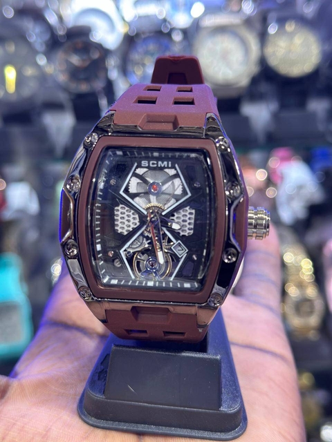 Reloj elegante - bordo