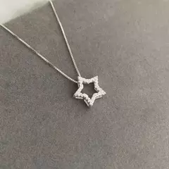 COLAR ESTRELA CRAVEJADA VAZADA