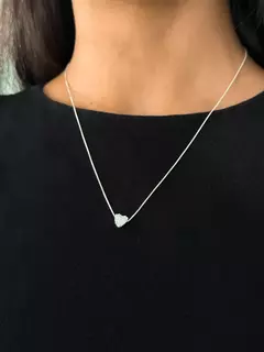 COLAR CORAÇÃO CRAVEJADO