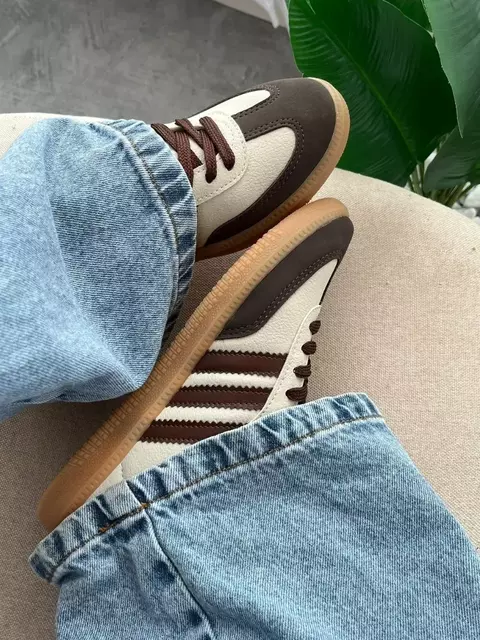 Tênis Samba OG Off & Marrom Feminino - comprar online