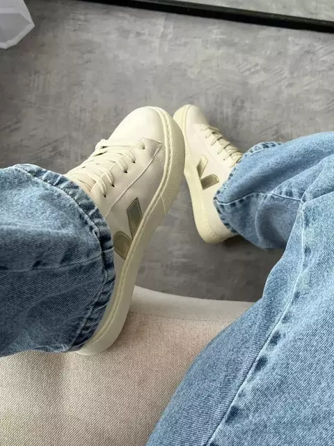 Tênis Vert Cadarço casual Off white e Ouro - comprar online