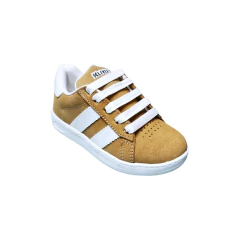 Zapatilla gamuza 2010 con cordon