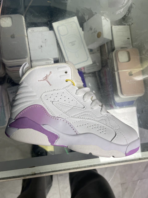 JORDAN 6 NIÑOS