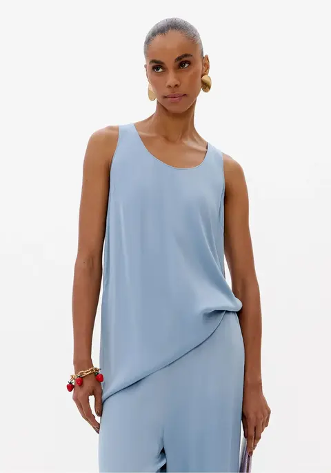 Blusa Sem Manga Acetinada Lança Perfume