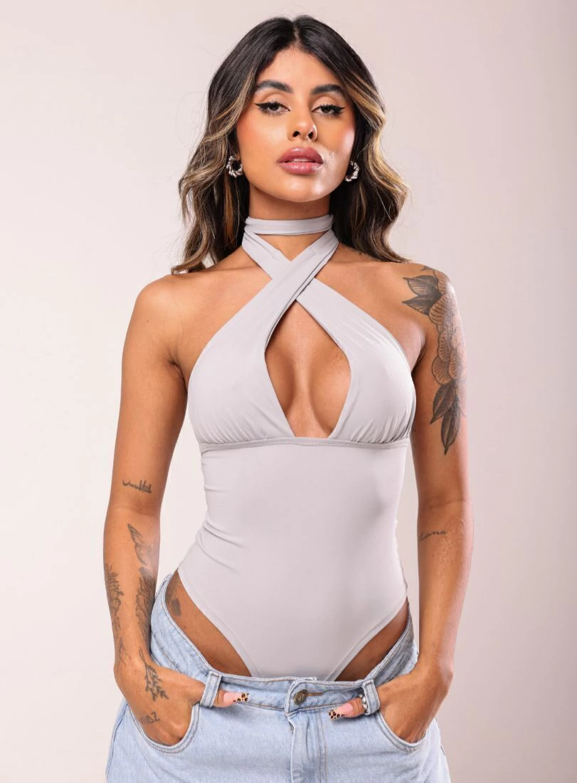 body multi formas cinza