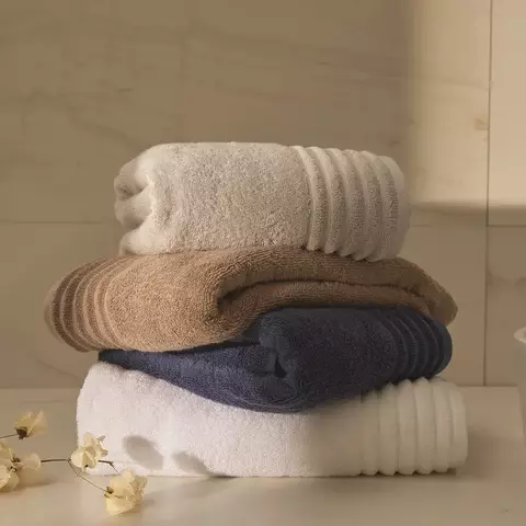 Toalha de Banho Gigante Imperiale 100% Algodão 86cm x 1,50m - Trussardi