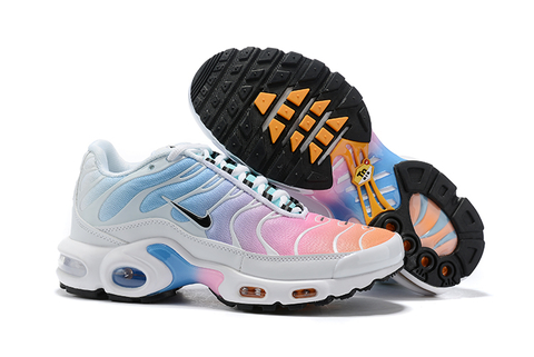 AIR MAX PLUS